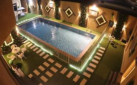 شقق منازل سوات للشقق المخدومة